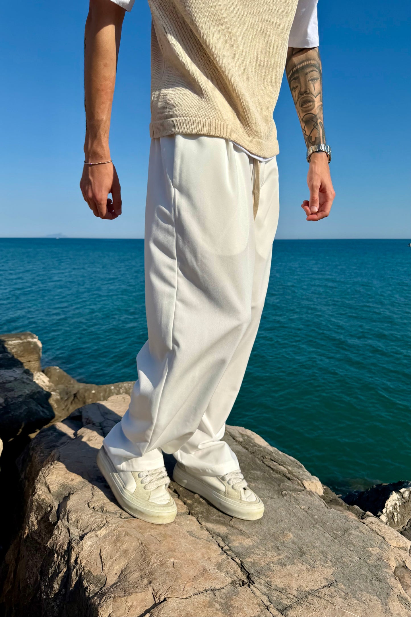 Pantalón largo blanco elegante