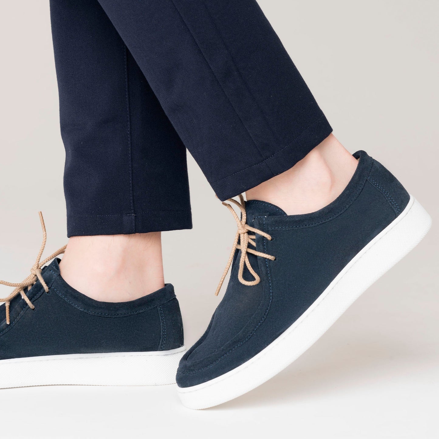 Frank | Zapatillas en ante suave
