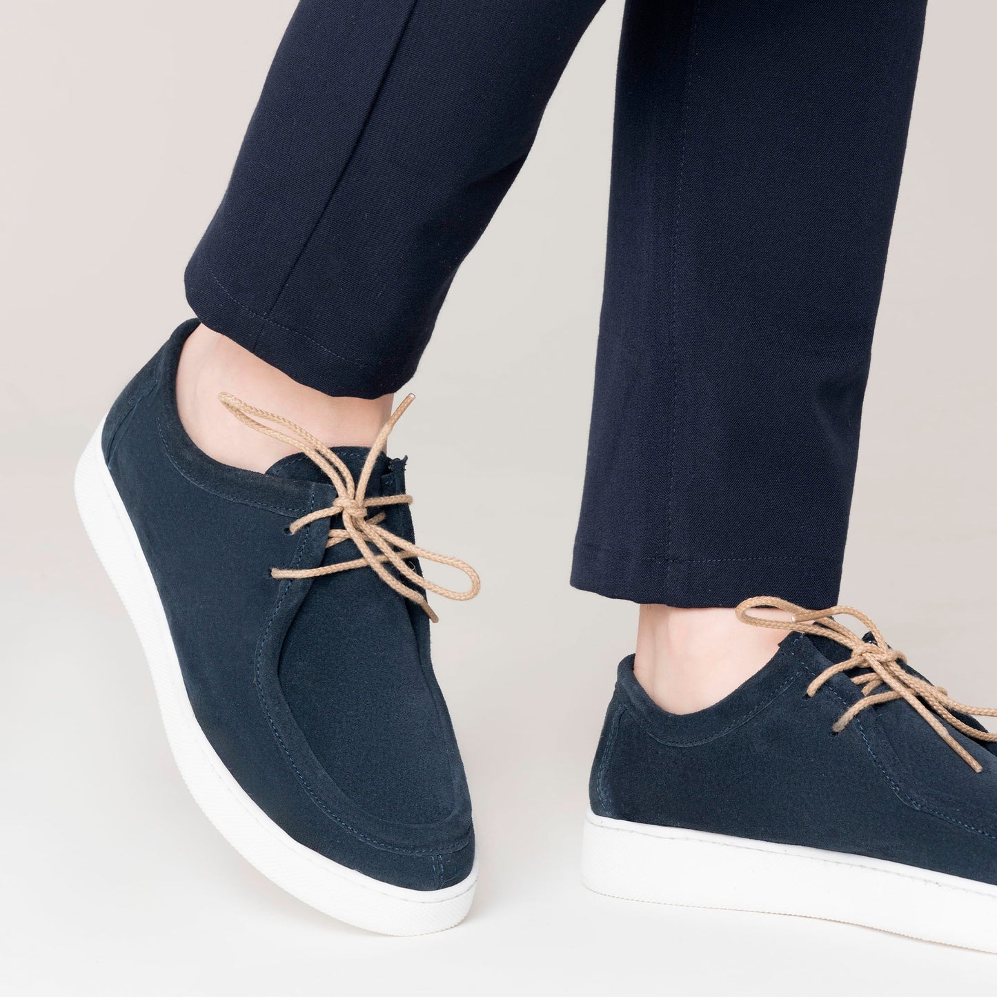 Frank | Zapatillas en ante suave