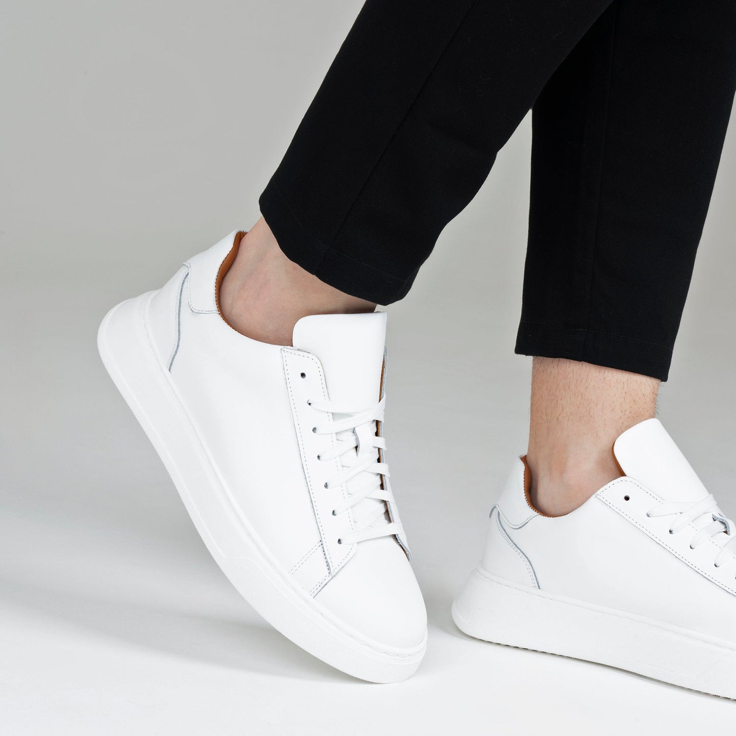 Ultra | Zapatillas bajas de piel auténtica
