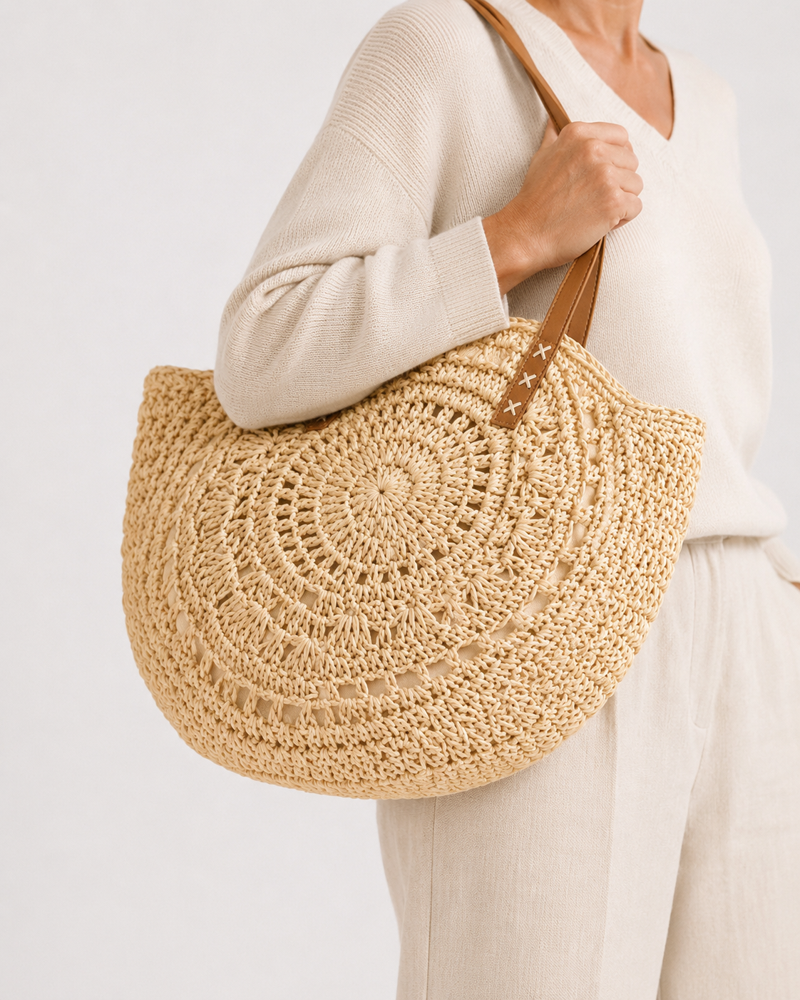 Luci - Bolso redondo de paja trenzado