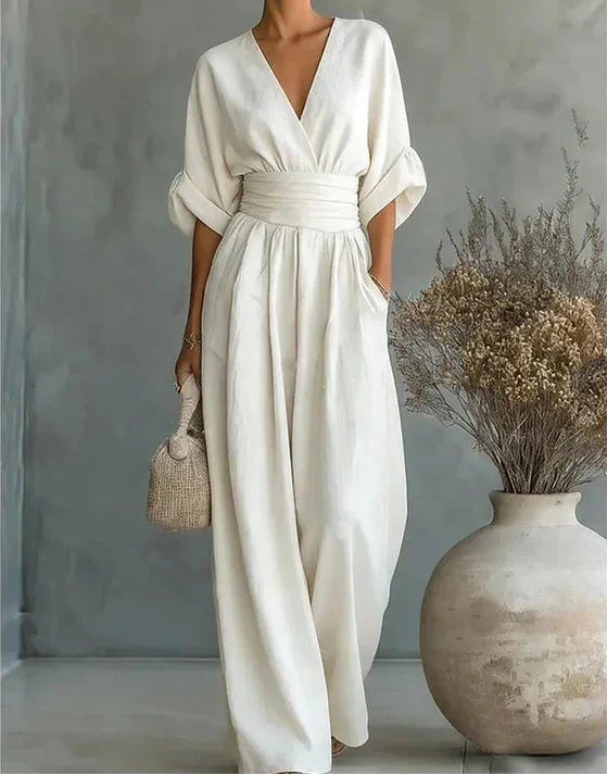 Daniela – Elegante mono con cuello en V